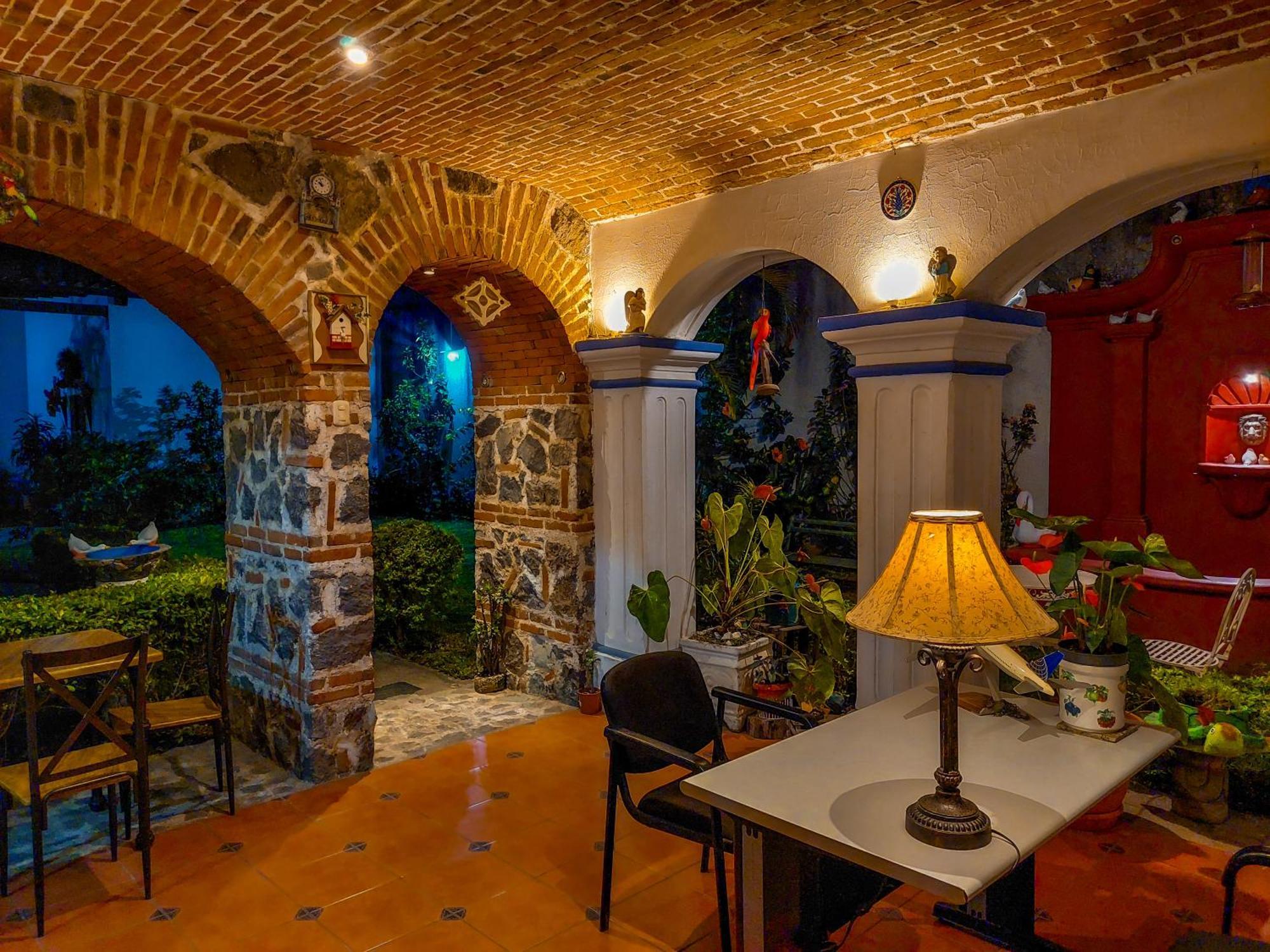 Hotel Nolasco Антигуа-Гватемала Экстерьер фото